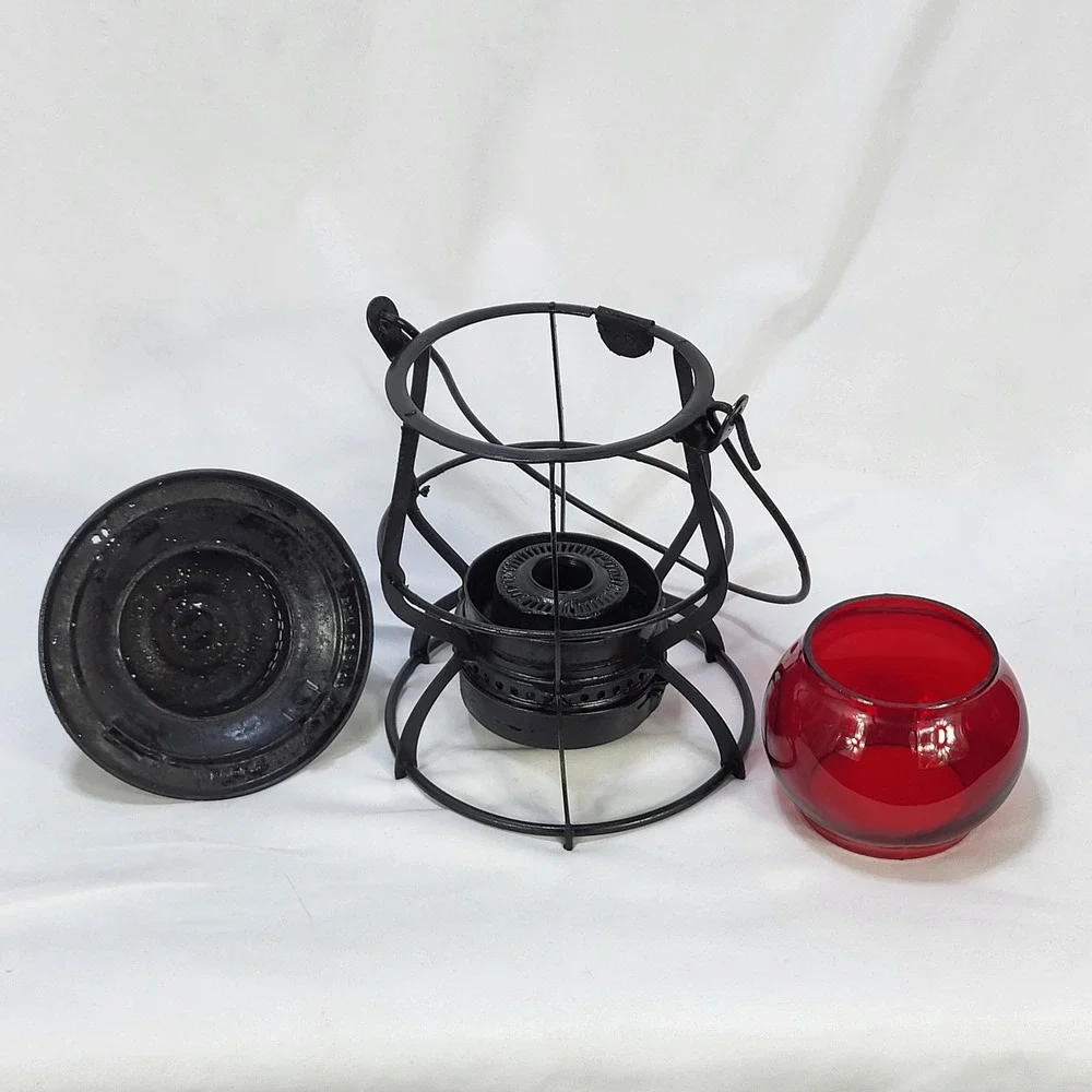Keystone Lantern Co Philadelphia The Casey Railroad Lantern Red Globe Vintage
